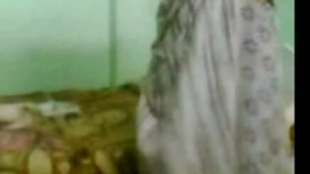 নিকলে 24 - ফুট রানী বাংলা চোদা চুদির ভিডিও